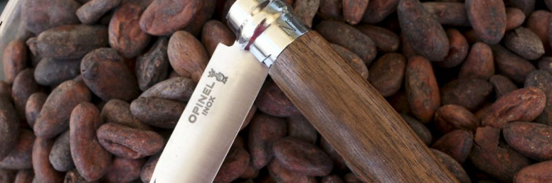 Нож Opinel серии Tradition Luxury №08, клинок 8,5см, нержавеющая сталь, рукоять - орех (002022)