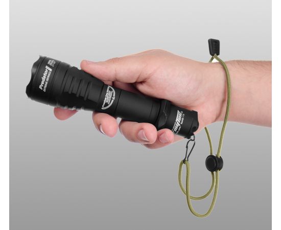 Набор Armytek Predator Pro Hunting Kit, белый  (F01704C)